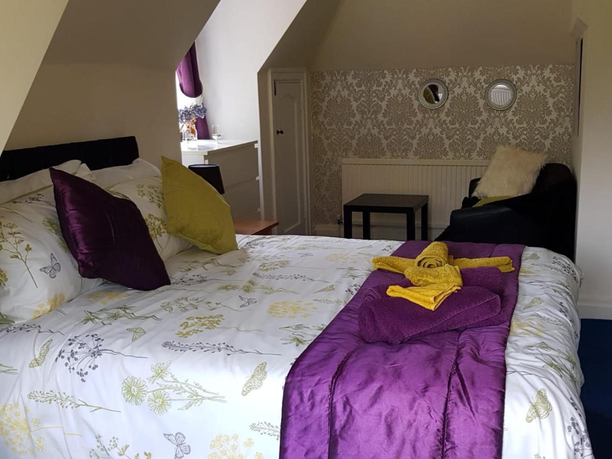 Apartament Peaceful Retreat Hideaway Surrey Esher Zewnętrze zdjęcie