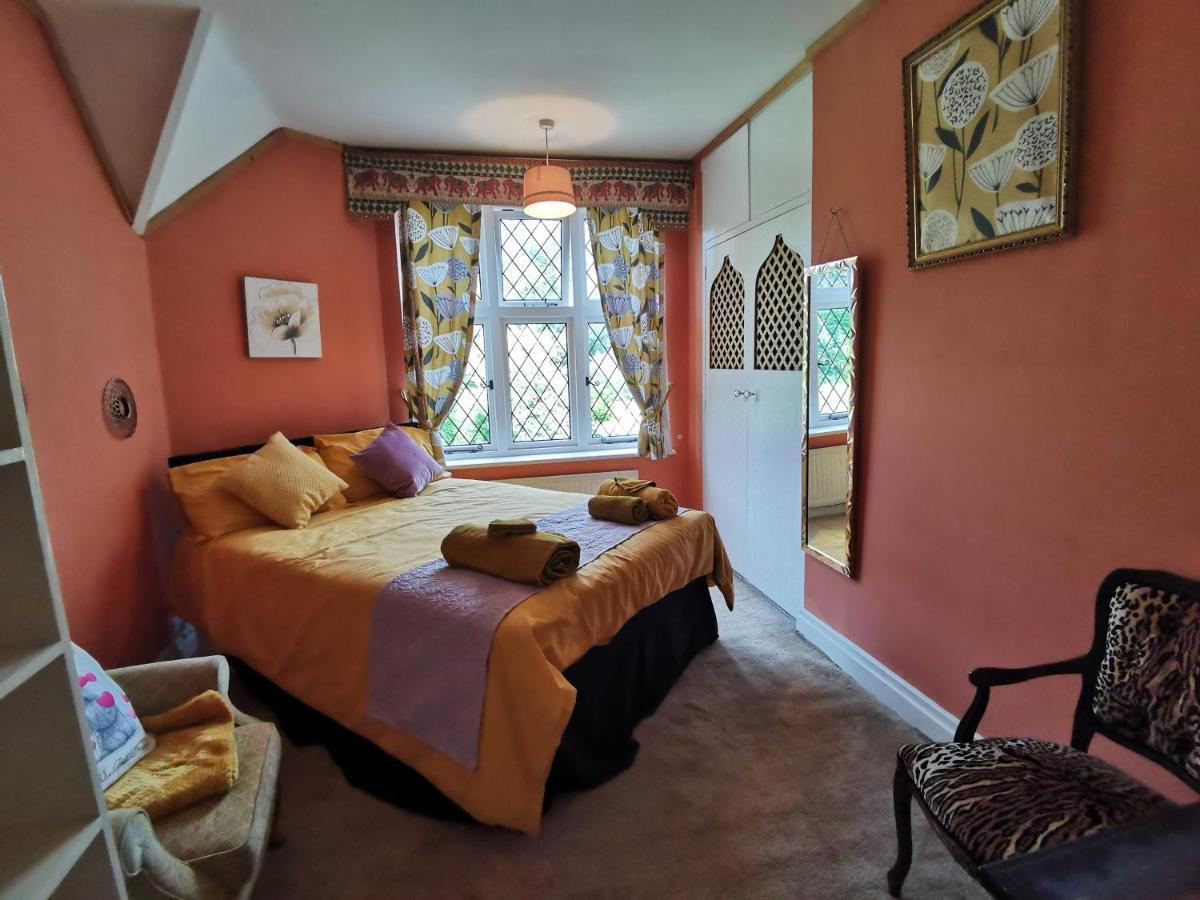 Apartament Peaceful Retreat Hideaway Surrey Esher Zewnętrze zdjęcie